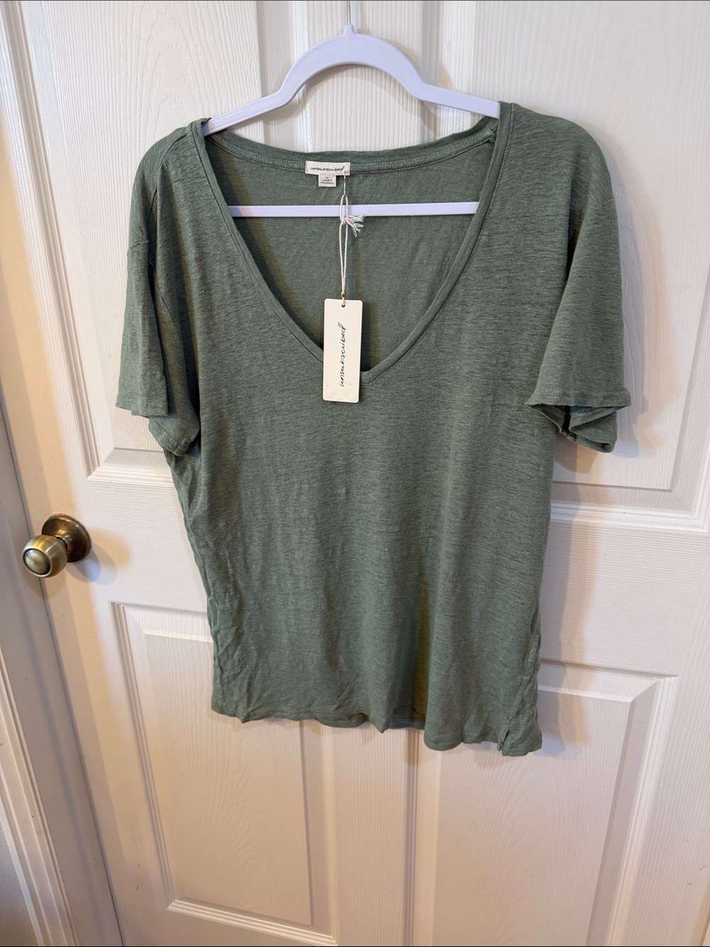Unsubscribed Earthly Vibes Linen T Shirt Sage Green Sz M.  New